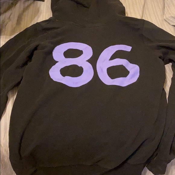 Love pink hoodie - Picture 3 of 4